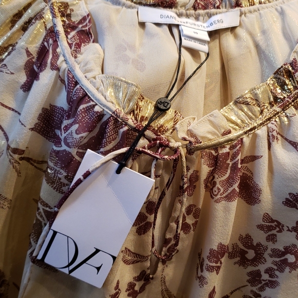 DVF New 'Rebekah' SILK Gold Metallic Printed Top Blouse NWT Women's 10 CHIC 🎉HP - Picture 6 of 14